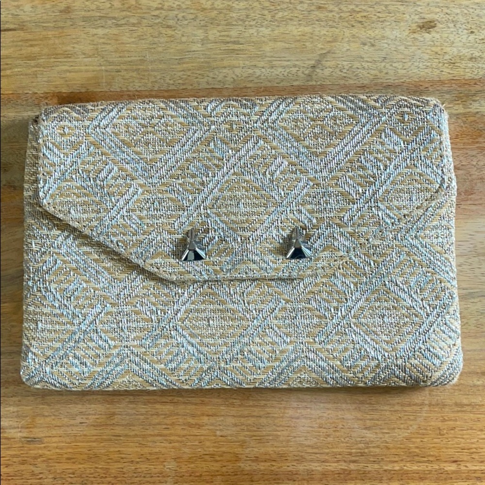 Stella & Dot silver straw clutch w/strap